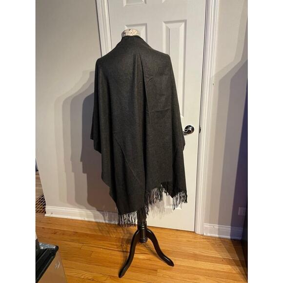 🤍Italian Vintage Fringe Shawl Pashmina cape shrug poncho multifunctional sweater - Picture 3 of 4